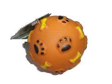 Beeztees Игрушка для собак &quot;Мячик с отпечатками лап и косточек&quot;, винил 8см