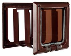 TRIXIE Дверца для кошки DE LUXE, коричневая, размер 16,2 &#215; 17 см